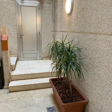 Apartamento Cambrilsfornia Apartment